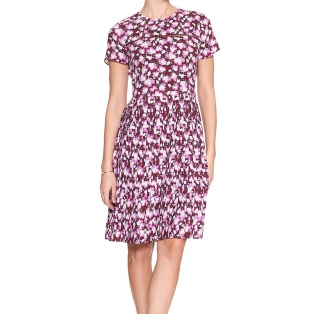 Banana Republic factory dress with knife pleat bottom